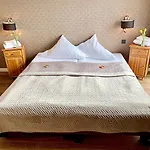 Akazienhof 3*