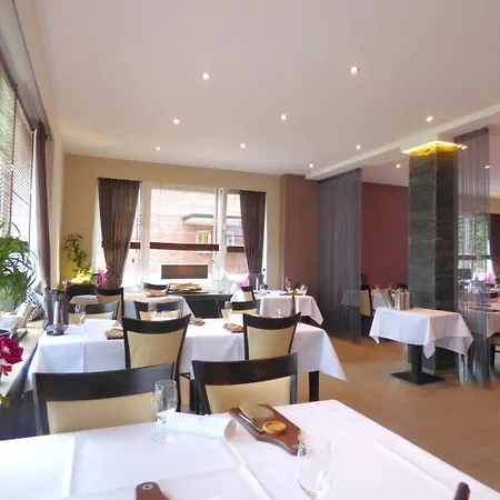 Hotel Akazienhof 3*