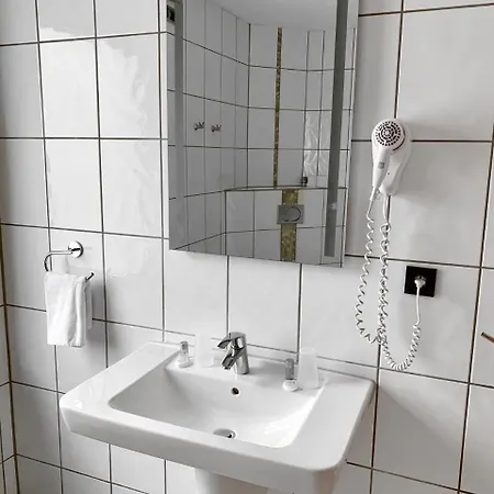 Hotel Akazienhof 3*
